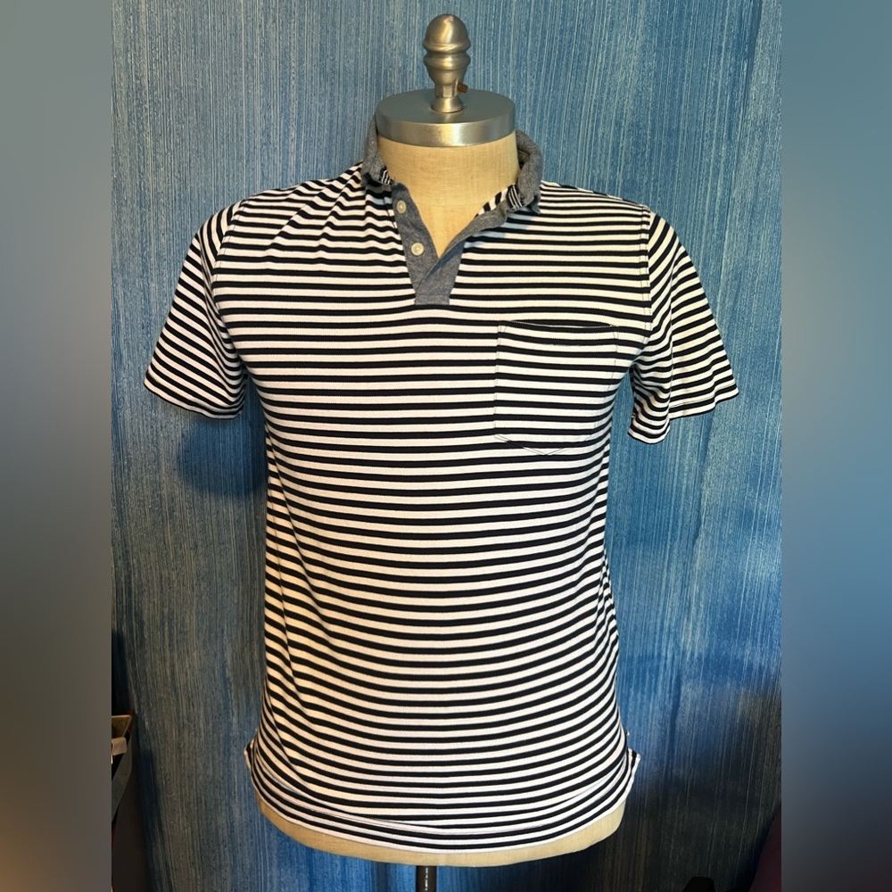 Merona Large Black and White striped Collard Short sleeve shirt
